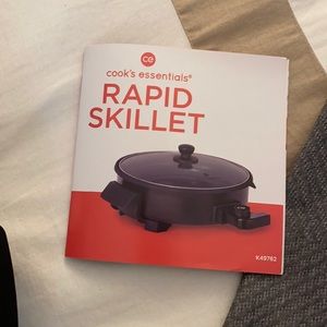 Electric skillet. Never used. Out of box